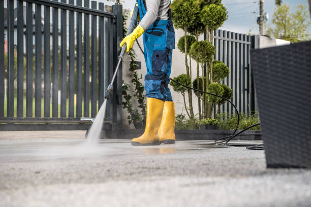 Best Playground Equipment Cleaning  in Oregon, WI